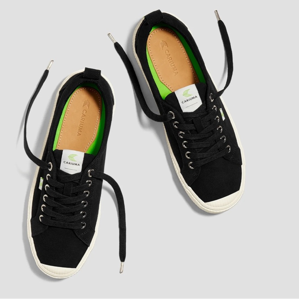 CARIUMA OCA Low Black Suede Sneaker Size 9
